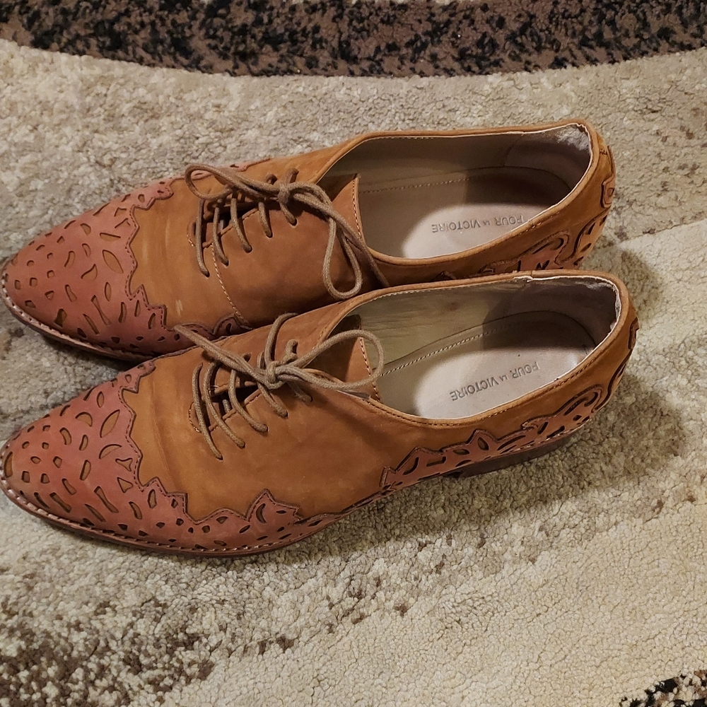 Pour La Victoire Women's Fedra Leather Lace-Up Oxford Sz-8.5